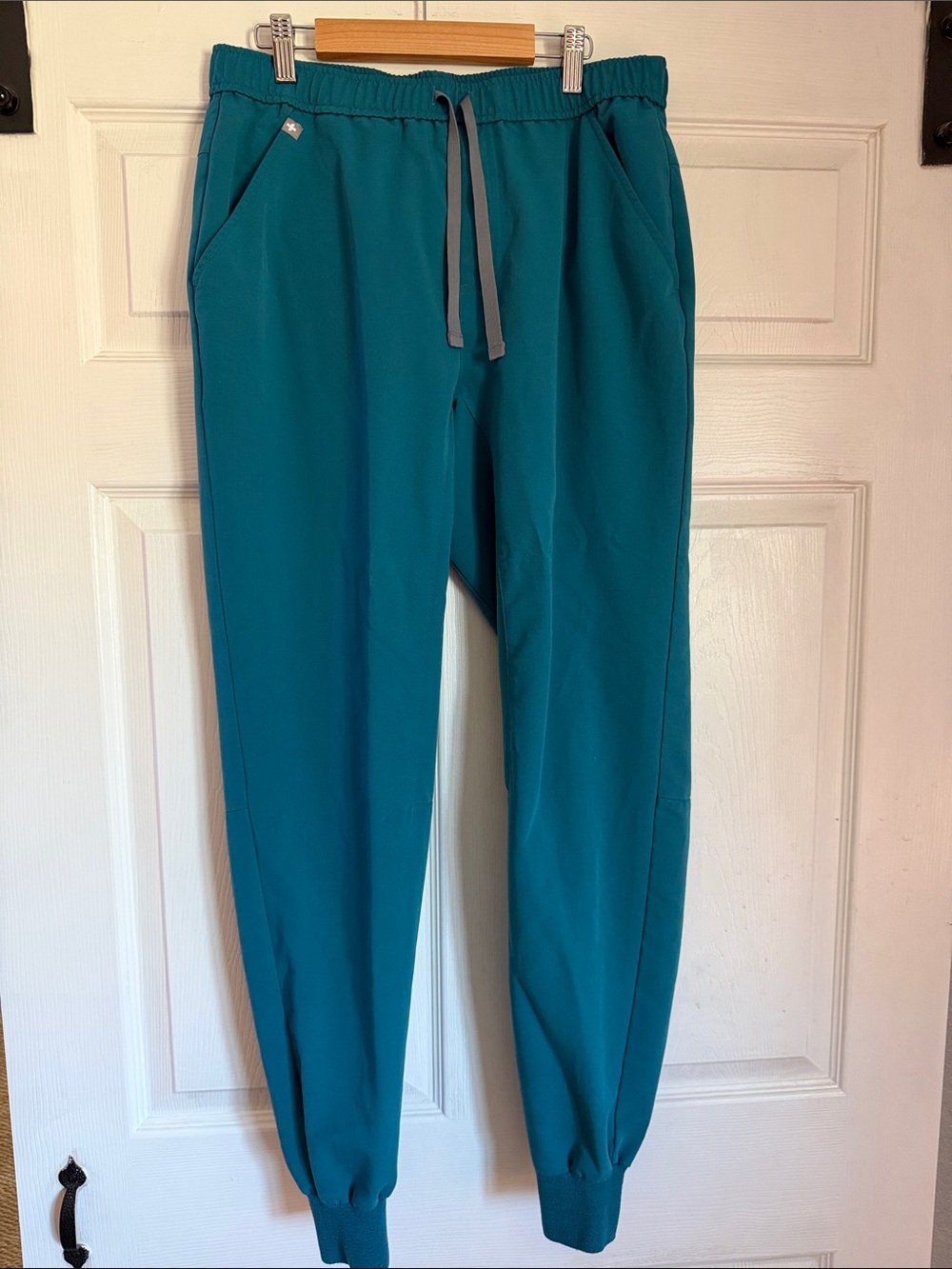 Figs Teal men's Jogger Scrubs